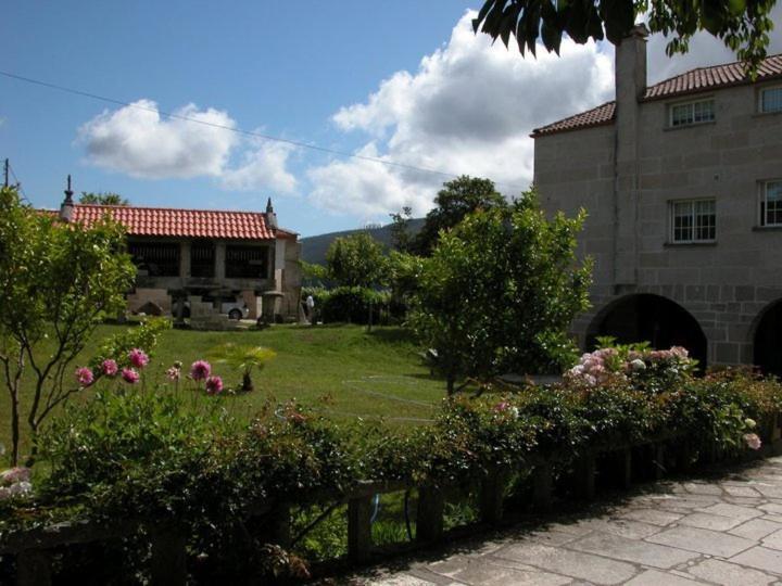 Os Areeiros Turismo Rural & Bodega Santa Cristina De Cobres Exterior photo